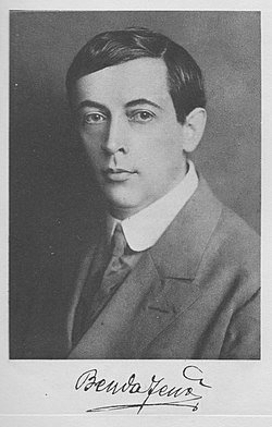 Benda Jenő (Huszt, 1882. február 18. – Dachau, 1944. november 24.) író, újságíró 1902-től a Magyar Szó, 1906-tól az Egyetértés és 1911-től a Pesti Hírlap munkatársa volt, később 1944. március 19-ig felelős szerkesztője, közben 1913-tól 1918-ig ügyvéd volt Budapesten. Újságíróként és gyorsíróként vett részt az első világháborút lezáró béketárgyalásokon a magyar delegáció tagjaként. Lukachich Gézával az Isonzó mentén tett utazásról az 1925. április 12-én, 16-án, 19-én és 26-án megjelent lapszámokban írt.