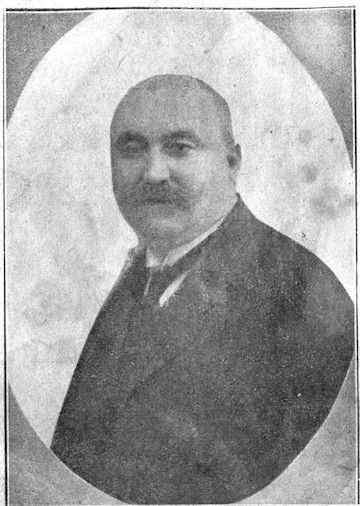 Ujházy Miklós fényképe a füzetecske 2. oldalán (Forrás: Üllői Helytörténeti Gyűjtemény)