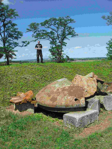 A GHW Fort XV. Borek – ma. Páncélkupola maradványa.