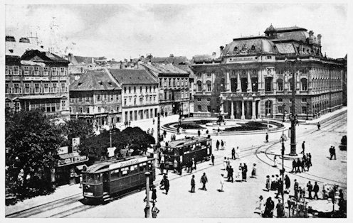 A pozsonyi Színház tér az 1920-as években