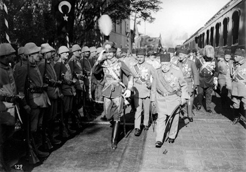 Ugyanez a kép, utólag színezve