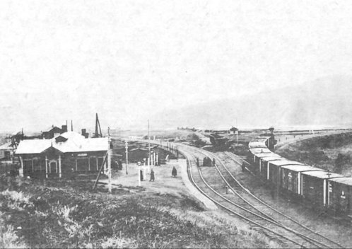 1917-ben Csitától mintegy 100 kilométerre keletre, Karimszkaja/Карымская állomásnál – a pálya kettévált: a „régi” útvonal (Transzmandzsúriai vasút) rövidebb volt, de külföldi (kínai) területen haladt át; 1916 októberében készült el az „új” útvonal (Amuri vasútvonal), amely már teljes egészében orosz területen haladt. Mindkét irány egyvágányú volt.