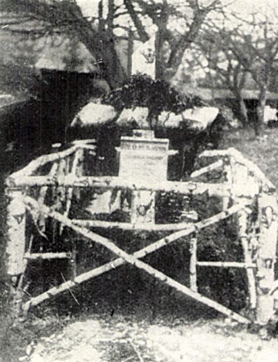 Baló Benjámin főhadnagy ideiglenes sírja