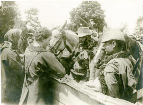 Huszárok enyelgése a lengyel lakossággal