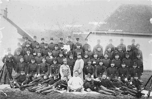 A m. kir. szabadkai 6. honvéd gyalogezred II. zászlóalja 6. századának egy szakasza 1912 novemberében