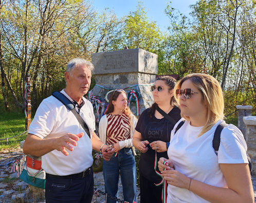 A Templomdombon Rózsafi János mesélt a helyszínről és a Halálrét történetéről.